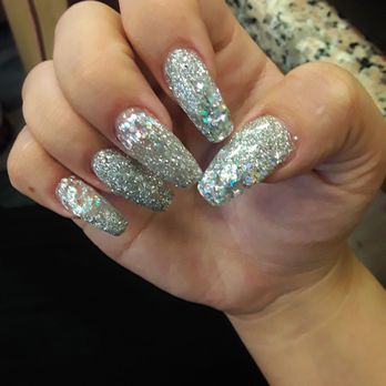 The Nail Spa - 3 different glitters - Nail Salons Near Me - Pico Rivera, California