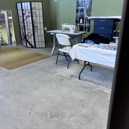 Flimsy Changing room Flimsy Changing room
