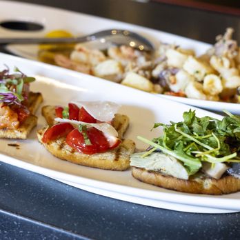 Antica Nova - bruschetta and calamari at Antica Nova - Lounges Near Me - Troy, Michigan