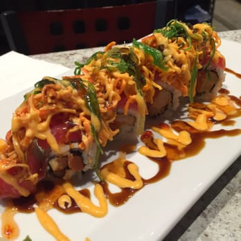 Nippon Sushi - Chuck roll - Japanese Near Me - Pensacola, Florida