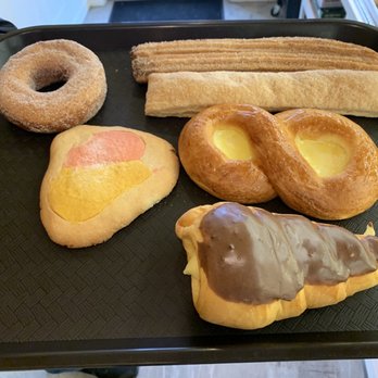 Panaderia Jazmin - Bakeries Near Me - Pittsburgh, Pennsylvania