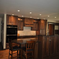 B & C Cabinets