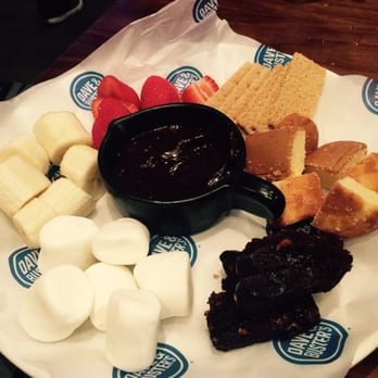 Dave & Buster's Miami - Chocolate "fondue" - American Near Me - Miami, Florida