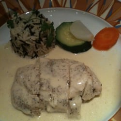 Hôtel Restaurant Le Provençal - Blanc de poulet ! tres bon plat !