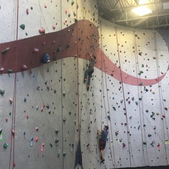 Vertical Endeavors - Rock Climbing Near Me - Glendale Heights, Illinois