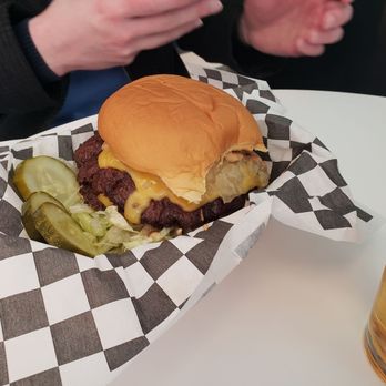 Archie's Flat Top - Burgers Near Me - West Allis, Wisconsin Archie's Flat Top - Burgers Near Me - West Allis, Wisconsin