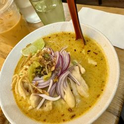 Grub Thai - Khao Soi Chicken Soup