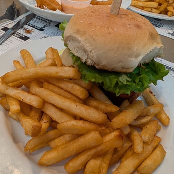 Holland Hotel - Burger and fries - Hotels Near Me - Holland, New York Holland Hotel - Burger and fries - Hotels Near Me - Holland, New York