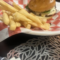 The Hideout Clubhouse - Kids burger meal!!