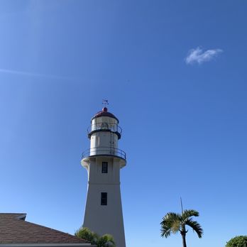 Diamond Head Lighthouse - Landmarks & Historical Buildings Near Me - Honolulu, Hawaii Diamond Head Lighthouse - Landmarks & Historical Buildings Near Me - Honolulu, Hawaii