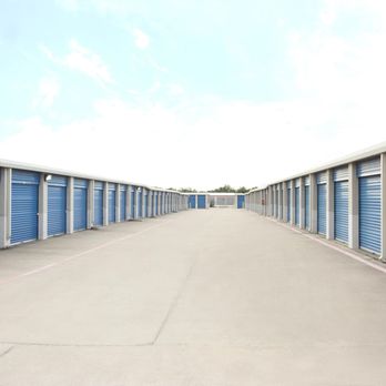 SecurCare Self Storage - Self Storage Near Me - Murphy, Texas