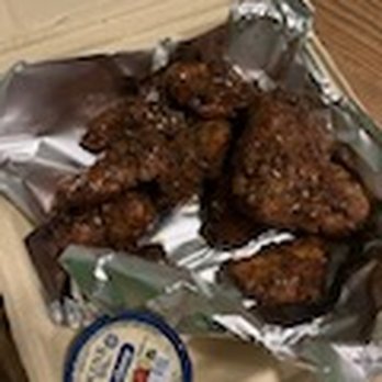 Leonardo's Pizza - Boneless chicken tenders. 1 lb. - Italian Near Me - Portland, Maine Leonardo's Pizza - Boneless chicken tenders. 1 lb. - Italian Near Me - Portland, Maine