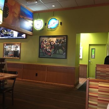 Applebee's Grill + Bar - Sports Bars Near Me - Chula Vista, California