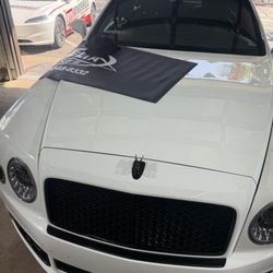 911 Windshield Repair & Replacement - ROLLS ROYCE REPAIR