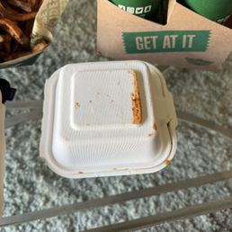 Dirty containers, had 3 sandwiches and none marked as to what they were. Dirty containers, had 3 sandwiches and none marked as to what they were.
