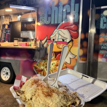 The Side Chick - Elote Fries - Food Trucks Near Me - Miami, Florida