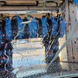 Happy Cow Car Wash - This is the second time i had to eat the cost of a carwash due to the malfunction of there machine. Aaaaargh !