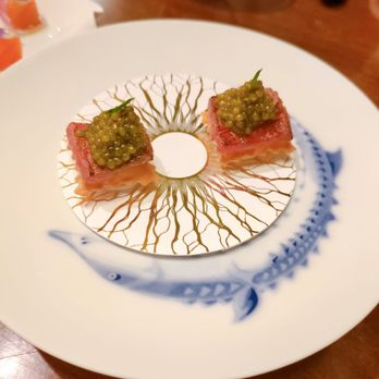 Auro - Amuse bouche. Smoky beef with caviar - New American Near Me - Calistoga, California
