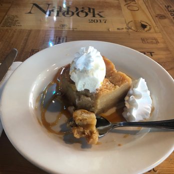 Salute - British toffee and apple bread pudding - Italian Near Me - Rocky Hill, Connecticut