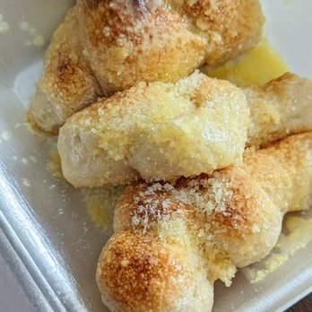 King of Fire - Garlic Knots | Instagram: @telephonesmoothie - Food Trucks Near Me King of Fire - Garlic Knots | Instagram: @telephonesmoothie - Food Trucks Near Me