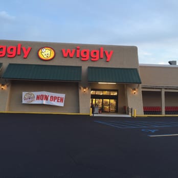 PIGGLY WIGGLY - Updated December 2025 - 11 Photos & 15 Reviews