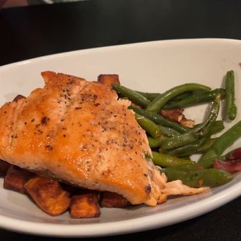 Black Creek Bar and Grill - Salmon - Salad Near Me - Devine, Texas