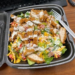Florentine Pizzeria Ristorante & Sports Lounge - Chicken Tender Salad