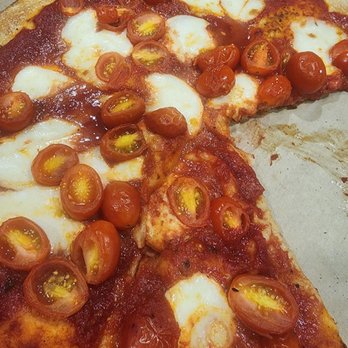 Blaze Pizza - Salad Near Me - Hemet, California