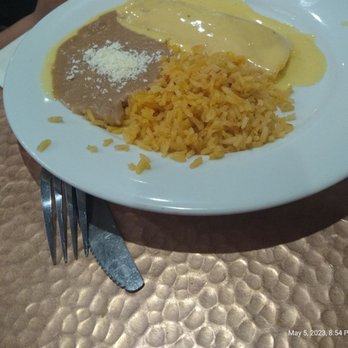 Oaxaca Mexican Cuisine - Kids Cheese Enchilada. It was hard? They brought out a fresh one. - Mexican Near Me - Weatherford, Texas Oaxaca Mexican Cuisine - Kids Cheese Enchilada. It was hard? They brought out a fresh one. - Mexican Near Me - Weatherford, Texas
