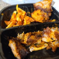 Beckham's B & M Bar B Que - Rib tips and chicken wings and fries