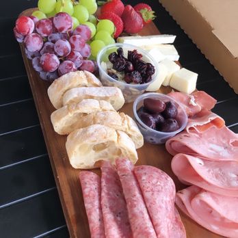 Daniel's Vineyard - Wineries Near Me - McCordsville, Indiana