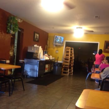 El Taco Veloz - Indoor seating - Mexican Near Me - Detroit, Michigan El Taco Veloz - Indoor seating - Mexican Near Me - Detroit, Michigan