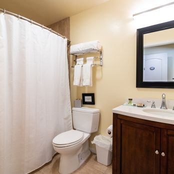 Indian Creek Inn - Hotels Near Me - Philo, California Indian Creek Inn - Hotels Near Me - Philo, California