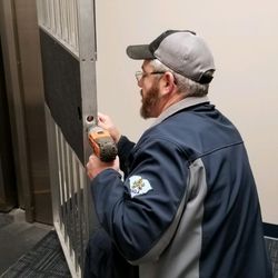 123 Lock & Key - Working on safe door.