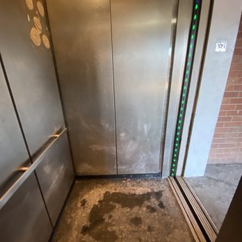Esprit Cherry Creek Apartments - Scary - Apartments Near Me - Glendale, Colorado