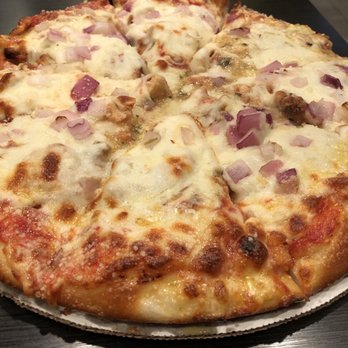 Alanos Pizza & Subs - Pizza Near Me - Dearborn, Michigan