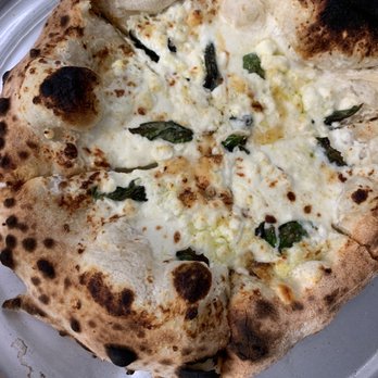 Posto Pizza - Bianca Pizza - Pizza Near Me - Celebration, Florida