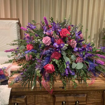 Floral Expressions - Florists Near Me - Janesville, Wisconsin Floral Expressions - Florists Near Me - Janesville, Wisconsin