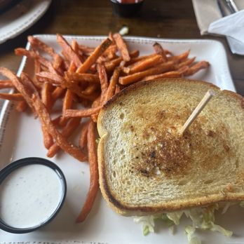 Oakside - Buffalo Chicken Sandwich on sourdough with sweet potato fries. - Seafood Near Me - Big Bear Lake, California