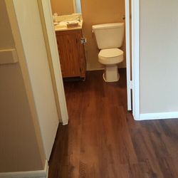 Royal Village Luxury Apartments - Remodeled bathrooms with walk in closets