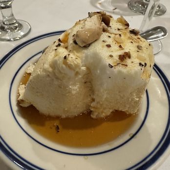 Seabra Marisqueira - MOLOTOFF A unique Portuguese Meringue - Portuguese Near Me - Newark, New Jersey