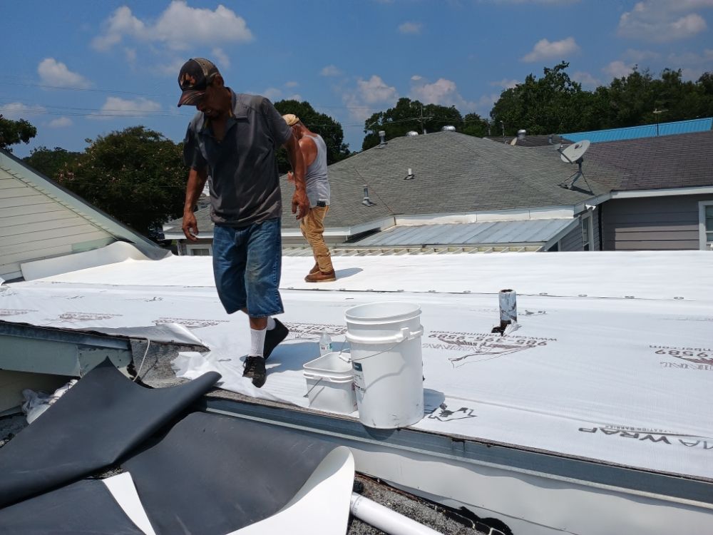 Slide of Peak Roofing Solutions