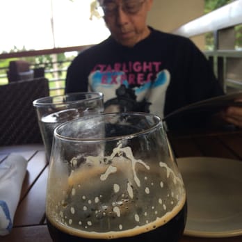 Monkeypod Kitchen - Beer and hubby - Hawaiian Near Me - Kapolei, Hawaii