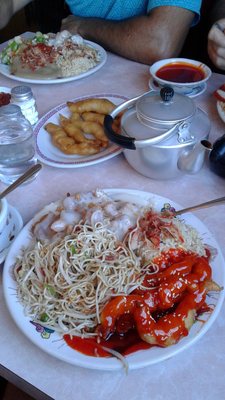 Ming Wah Restaurant by null