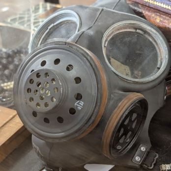 Finnieston Antiques Centre - Old gas mask - Antiques Near Me - Glasgow, GLG