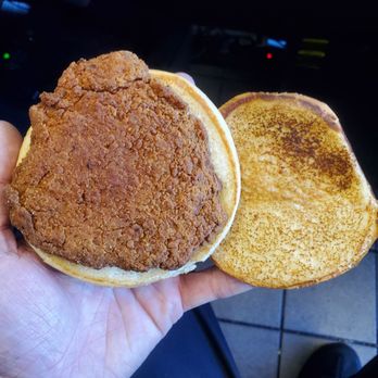 Jack in the Box - Spicy chicken sandwich - Fast Food Near Me - Fair Oaks, California Jack in the Box - Spicy chicken sandwich - Fast Food Near Me - Fair Oaks, California
