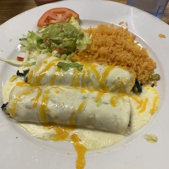 El Cerrito - Spinach enchiladas - Mexican Near Me - Springtown, Texas El Cerrito - Spinach enchiladas - Mexican Near Me - Springtown, Texas