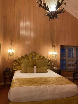 Madonna Inn by null