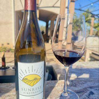 Sunrise Vineyards - Wineries Near Me - Ramona, California