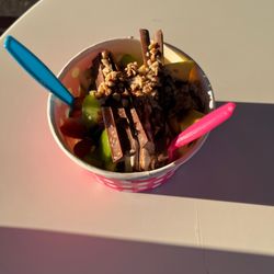 Yogurt City - Yum